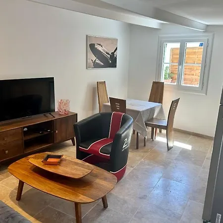 Pres De La Place Des Lices Lejlighed Saint-Tropez