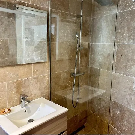 Pres De La Place Des Lices Lejlighed Saint-Tropez